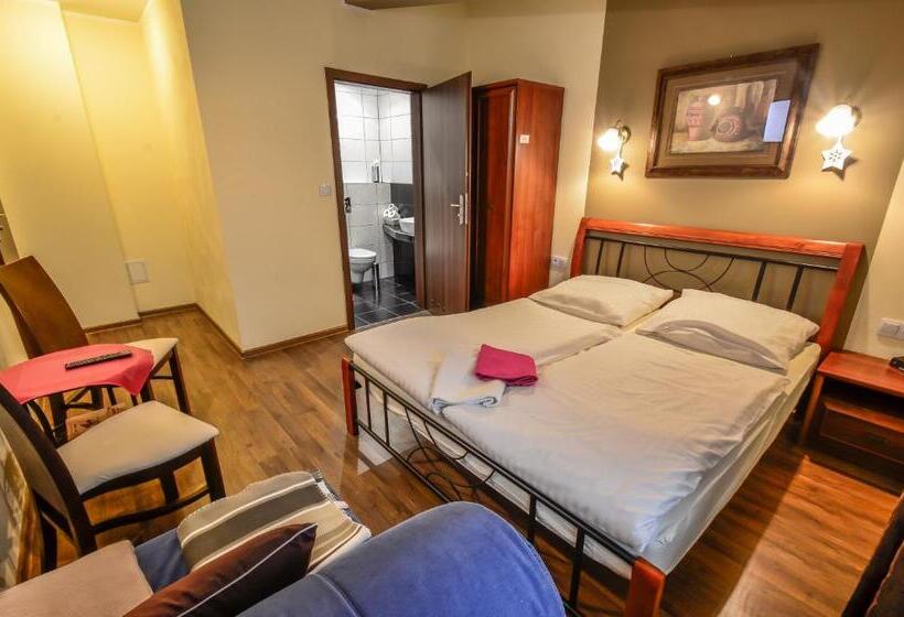 חדר סטנדרט לארבעה, Pokoje Baldi Benelux