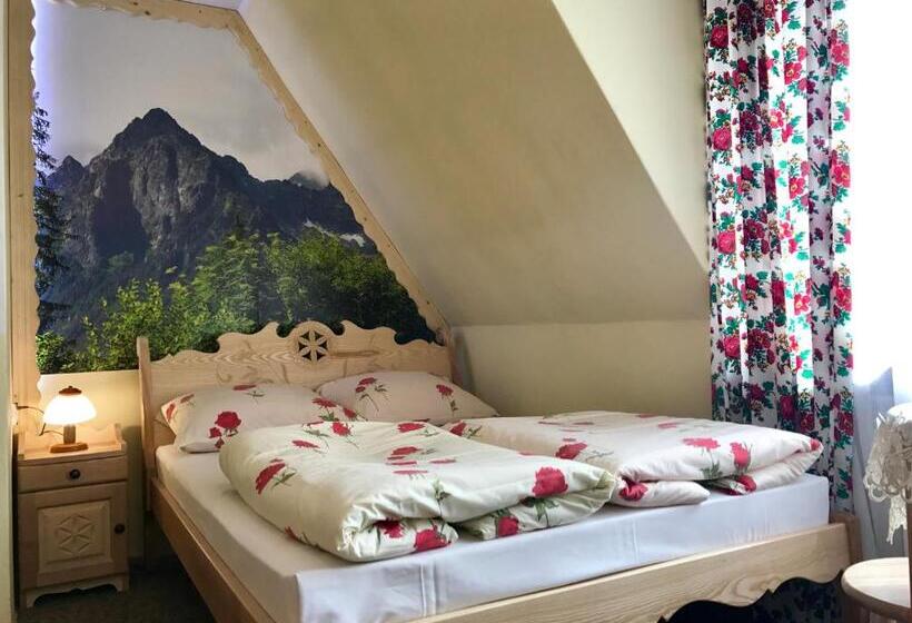 اتاق استاندارد با بالکن, Chatka U Hazy   Regionalne Pokoje Zakopane