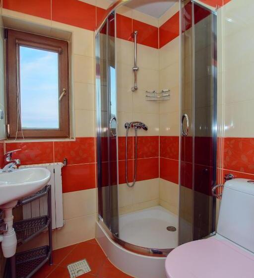 اتاق استاندارد چهارنفره با بالکن, Chatka U Hazy   Regionalne Pokoje Zakopane