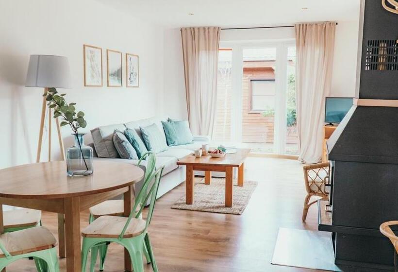 بانگلوی سوپریور, Lake Park łagów