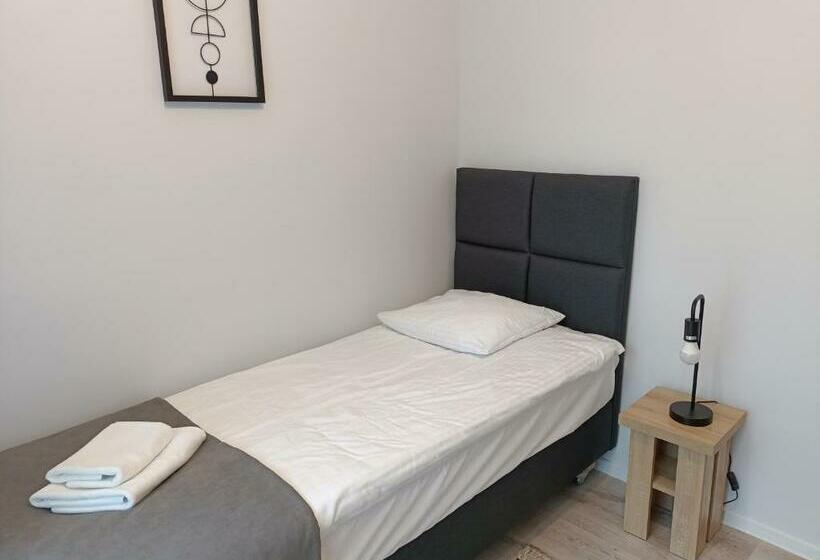 חדר סטנדרט יחיד, Rewita Pieczyska