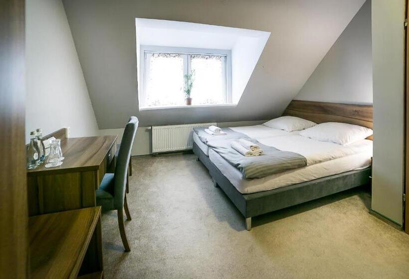 اتاق لوکس, Gościniec Lizawka