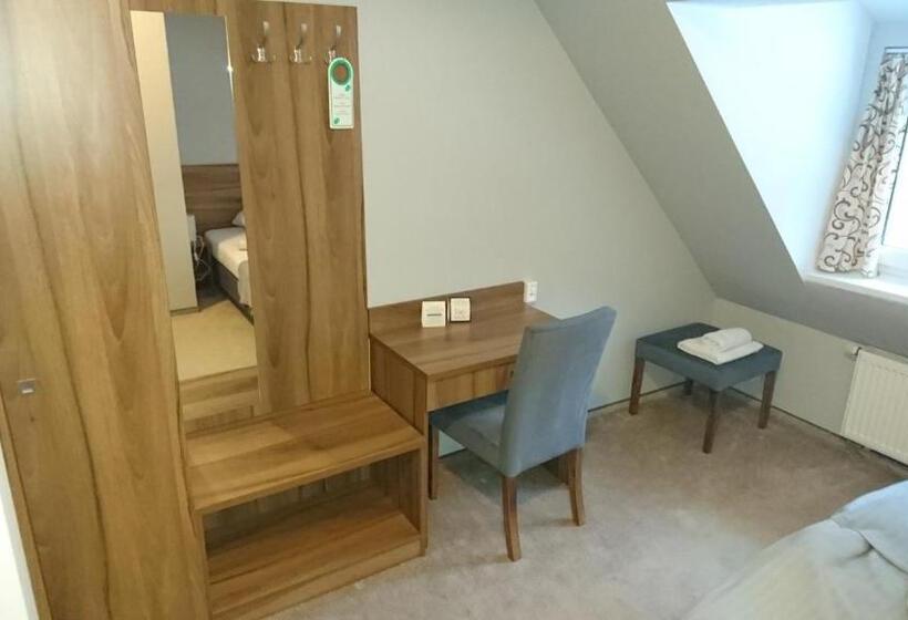 اتاق لوکس, Gościniec Lizawka