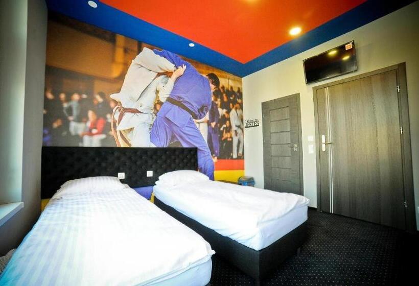 חדר סטנדרט יחיד, Olympic Old Town