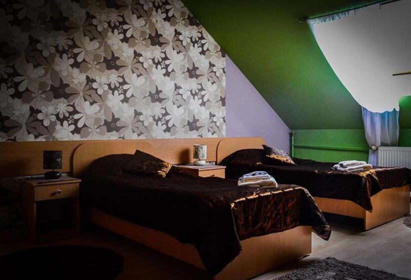 غرفة قياسية مزوَّدة بمطبخ, Zajazd Bog Mar