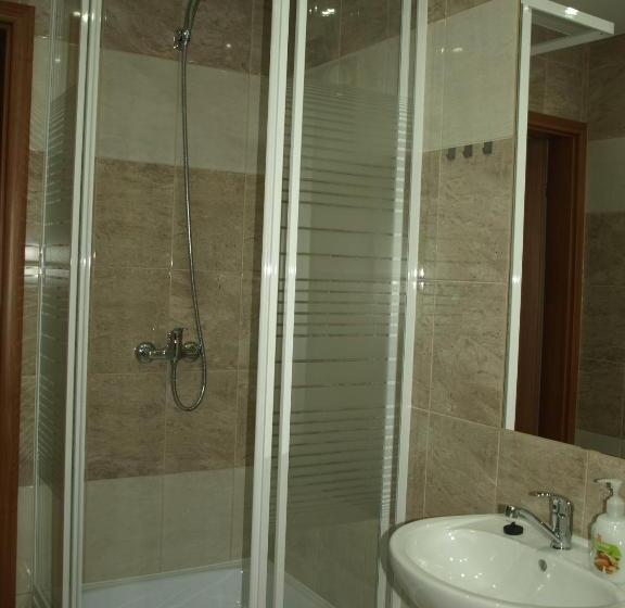 חדר סטנדרט לשלושה, Zajazd Leśny Zakątek Dawniej Zajazd Don Kichot