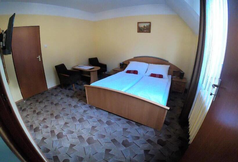 Апартаменты 1 Спальня, Zajazd Tip Top