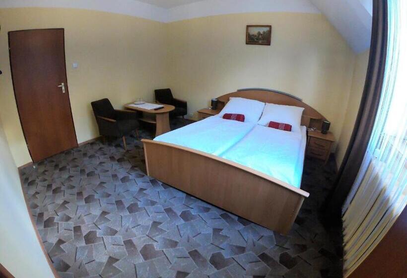 Апартаменты 1 Спальня, Zajazd Tip Top