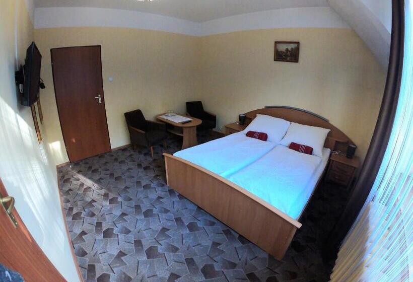 Апартаменты 1 Спальня, Zajazd Tip Top