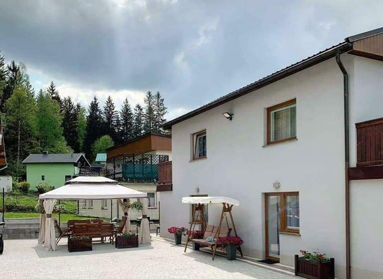 Студия Стандарт, Apartamenty Alcatraz Z Jacuzzi