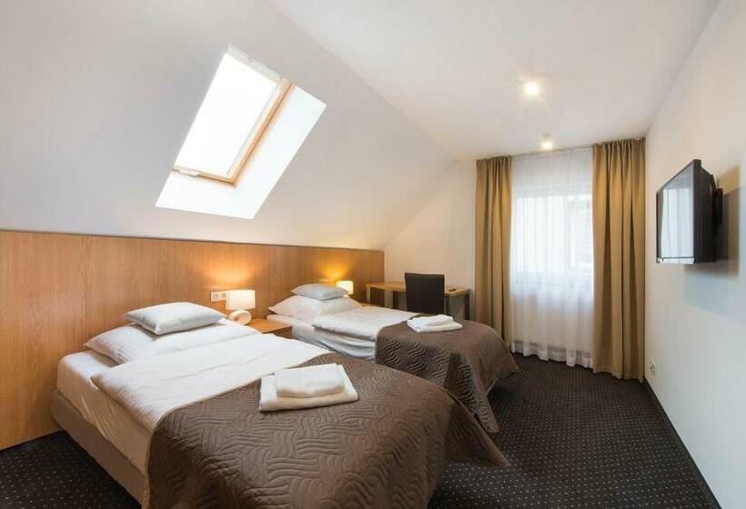 חדר קלאסי לשלושה, Apartamenty Turek