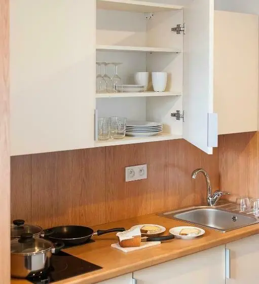 スタンダードスタジオ, Apartamenty Turek