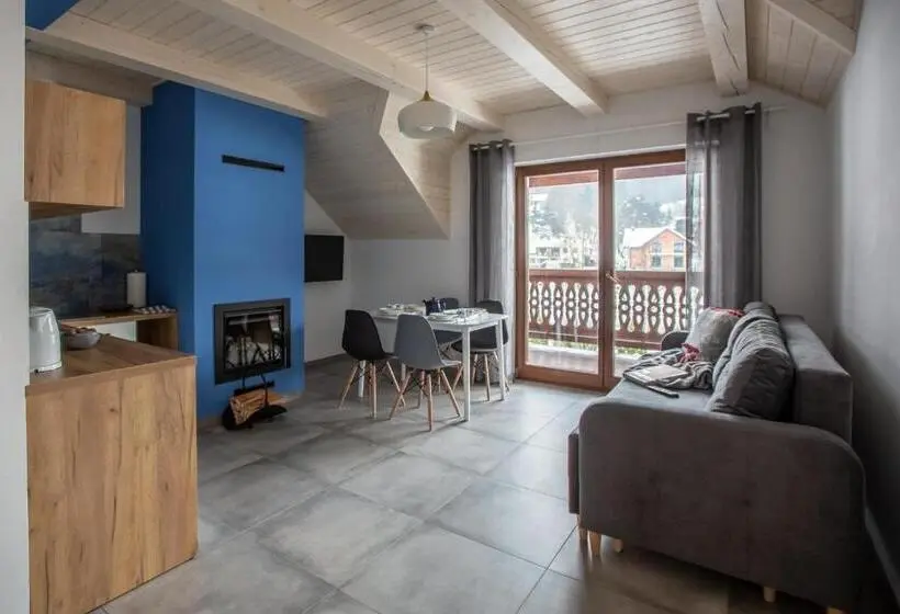 バルコニー付き１ベッドルームアパートメント, Apartamenty Zazamcze