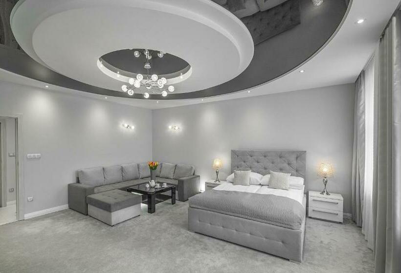 Четырехместный Номер Deluxe, Kamienica Pod Neptunem