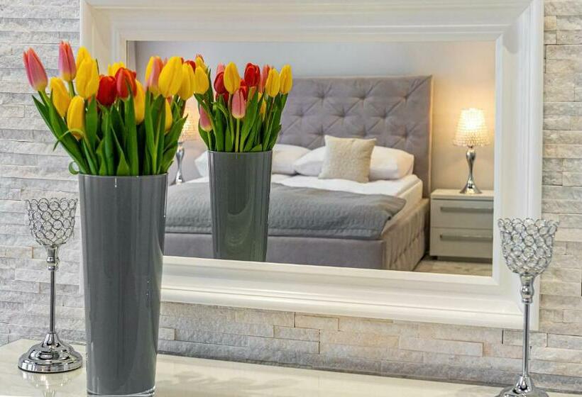 Четырехместный Номер Deluxe, Kamienica Pod Neptunem