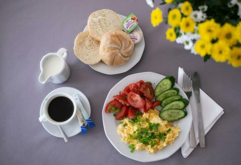 חדר סטנדרט, Kamionki