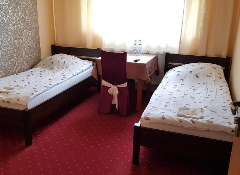 חדר סטנדרט, Kamionki