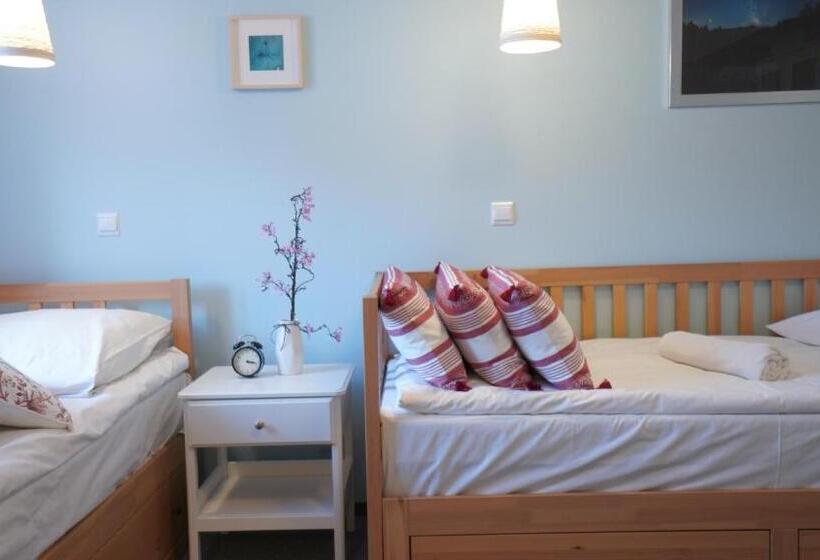 غرفة قياسية, Mcew Studnia