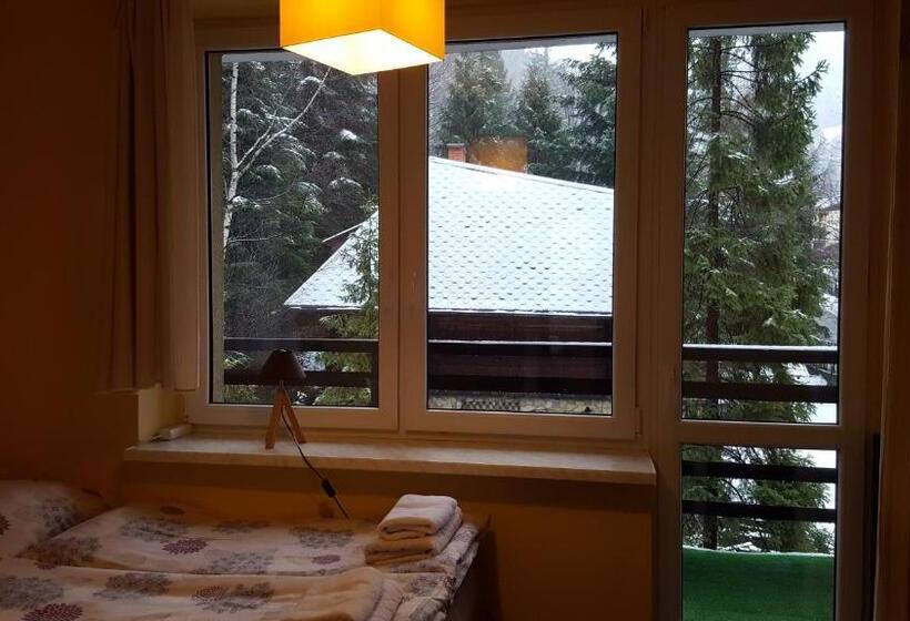 اتاق استاندارد با بالکن, Niezapominajka