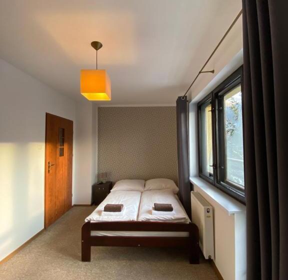 اتاق خانوادگی, Niezapominajka