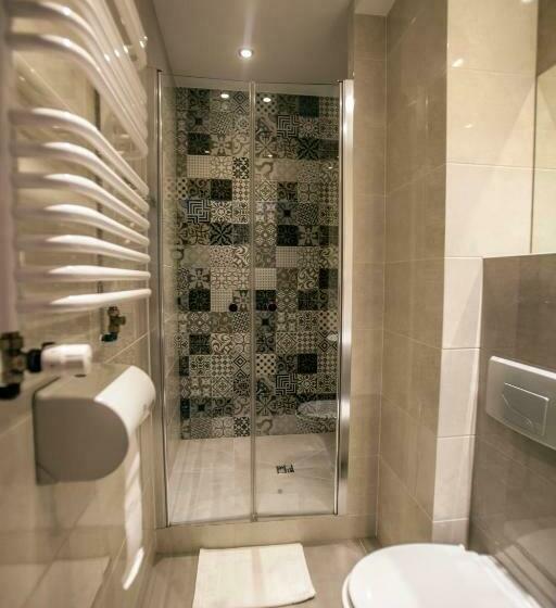 اتاق استاندارد یک نفره, Połoniny Resort