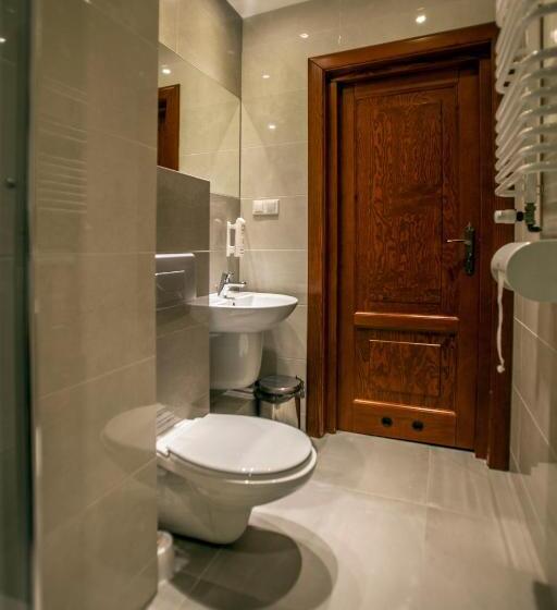 חדר סטנדרט לשלושה, Połoniny Resort