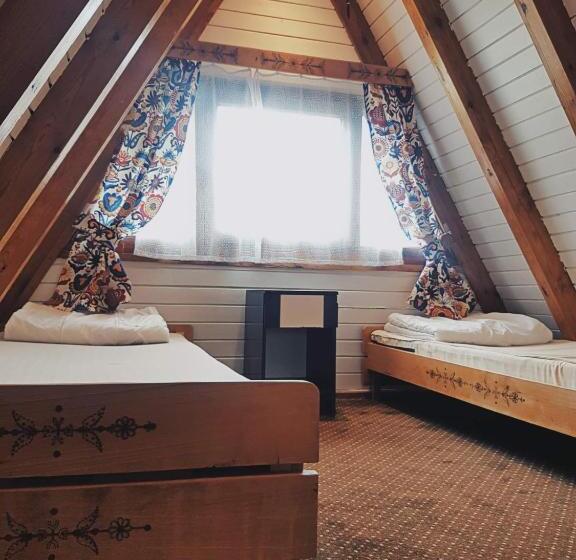 בקתת חדר, Połoniny Resort