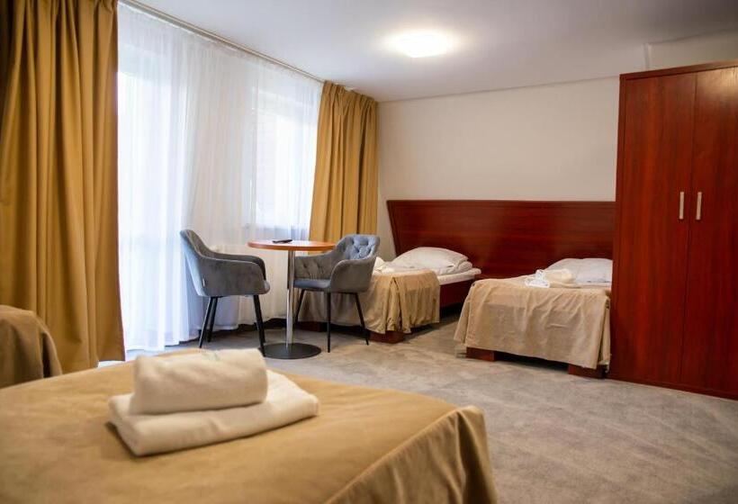 חדר סטנדרט לארבעה, Połoniny Resort