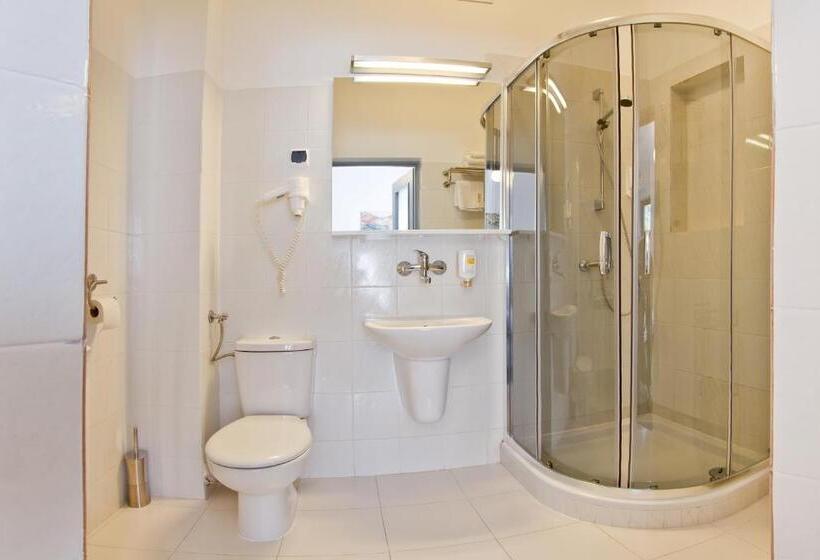 اتاق راحتی, Urocza Art Pensjonat