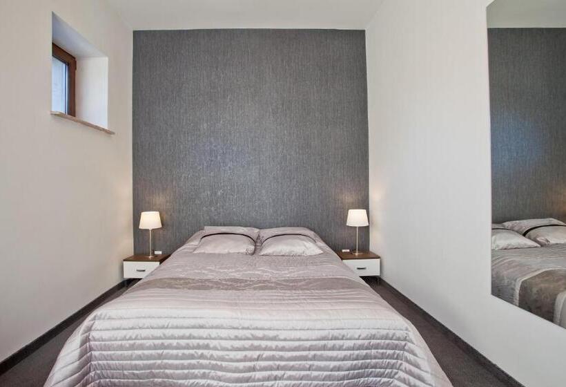 اتاق راحتی, Urocza Art Pensjonat