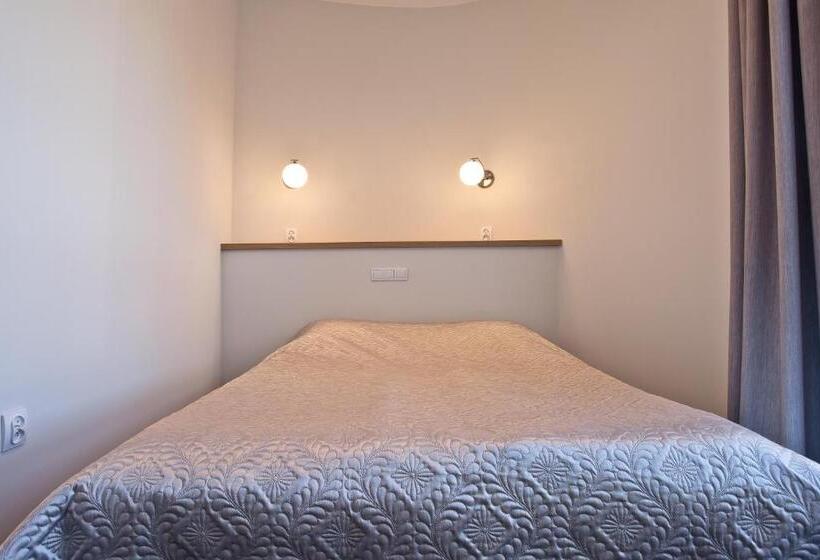 آپارتمان 1 خوابه, Urocza Art Pensjonat