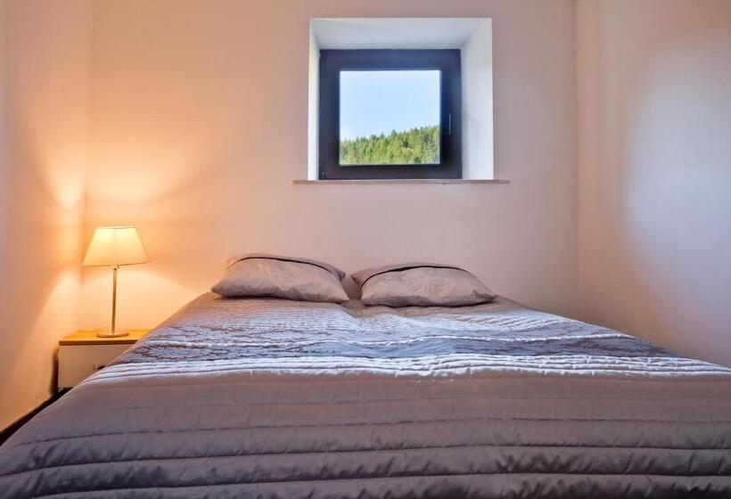 آپارتمان 2 خوابه, Urocza Art Pensjonat