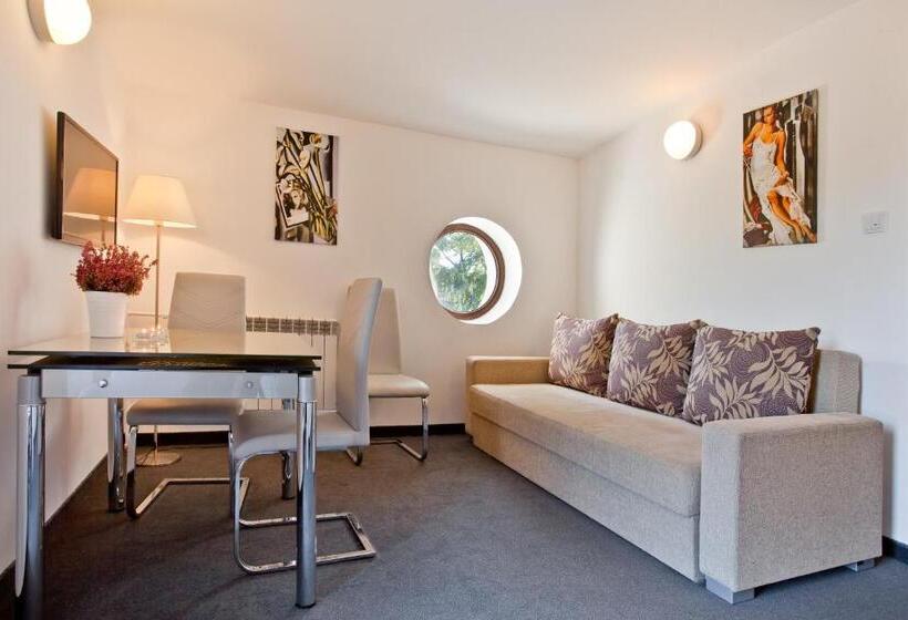 آپارتمان 2 خوابه, Urocza Art Pensjonat