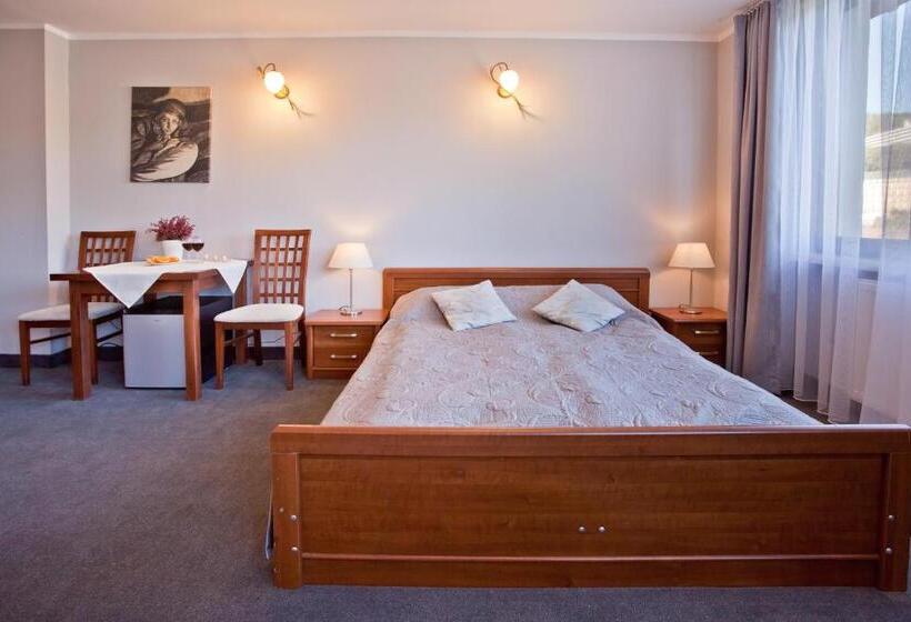 اتاق لوکس, Urocza Art Pensjonat