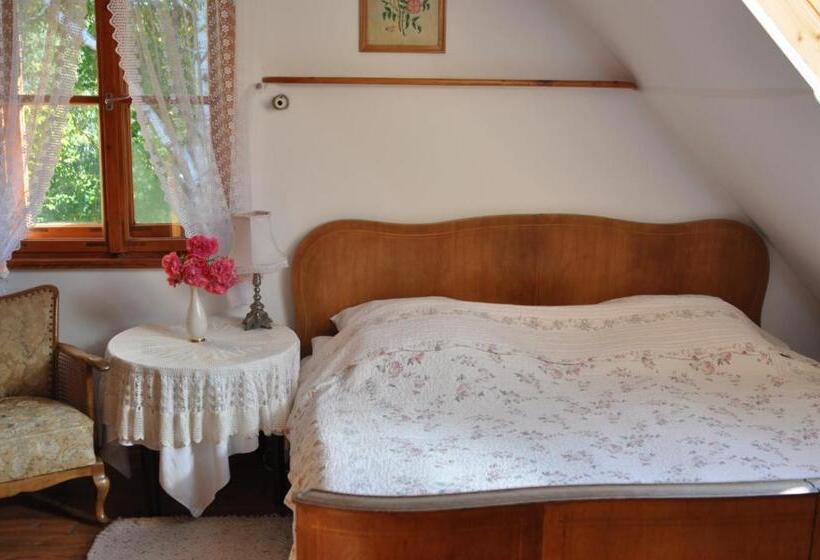 스탠다드 트리플 룸, Villa Nostalgia