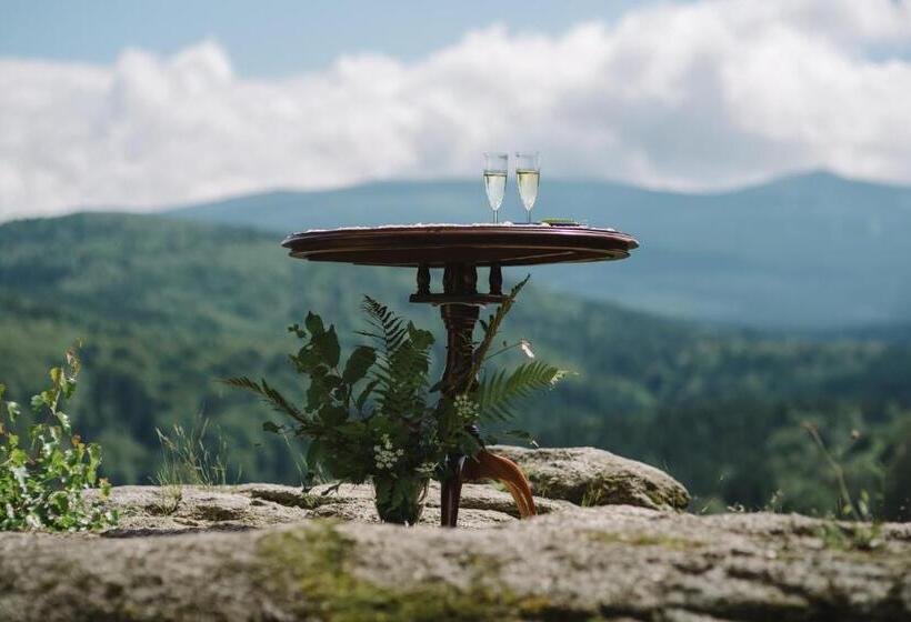 اتاق لوکس با بالکن, Weranda Z Widokiem Na Karkonosze