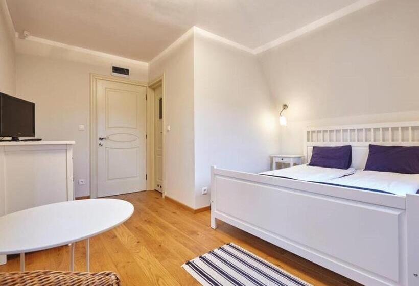 اتاق استاندارد با بالکن, Weranda Z Widokiem Na Karkonosze