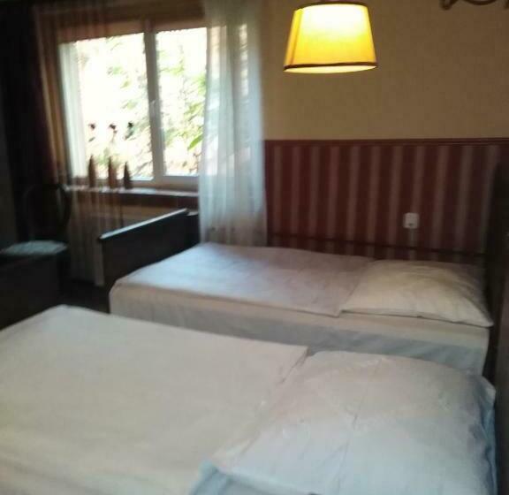 اتاق استاندارد, Zajazd Pod Różą