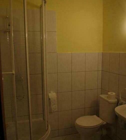 스탠다드 룸, Zamek W Czernej