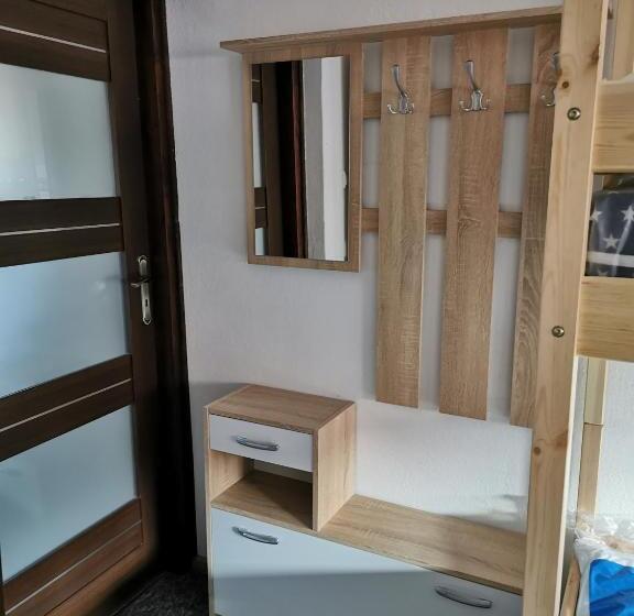 Кровать в Общей Комнате, For Rest Hostel