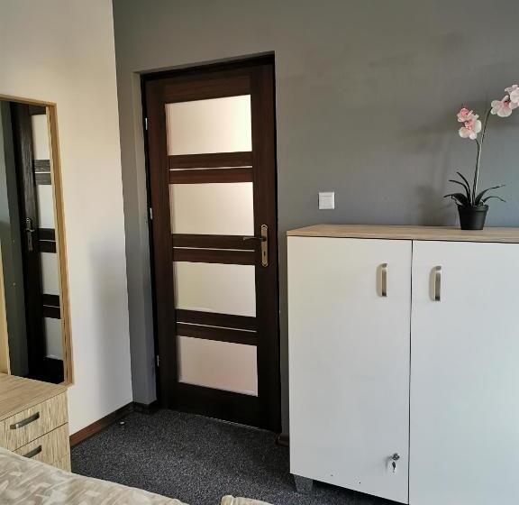 Номер Deluxe с Балконом, For Rest Hostel