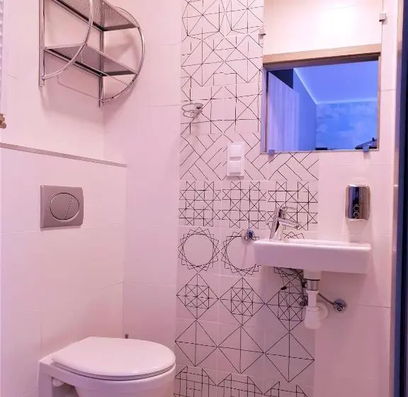 اتاق استاندارد چهار تخته, Hostel Annamarie