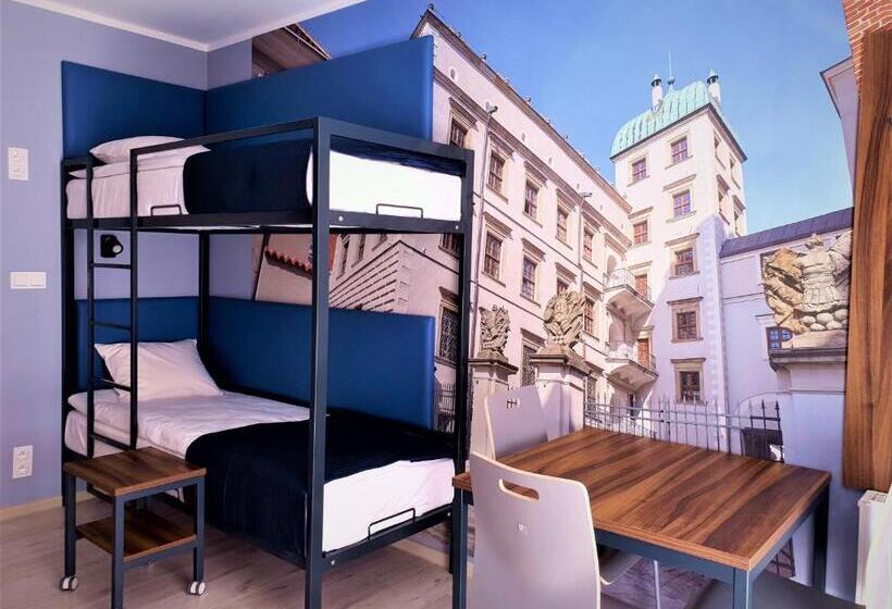 经济四人间 - 带共用浴室, Hostel Annamarie