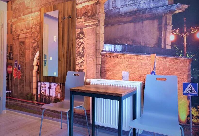 经济房, Hostel Annamarie