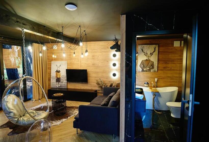 كوخ قياسي, Bacówka Radawa & Spa