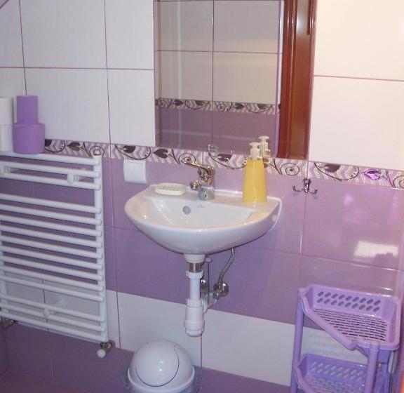 اتاق استاندارد سه نفره, Gosciniec Nad Stawem