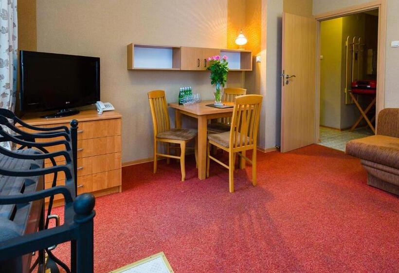 스탠다드 방갈로, Ognisty Ptak