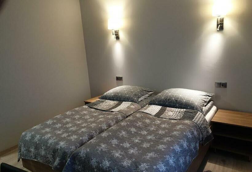 חדר סטנדרט, Motel Na Stacji Paliw