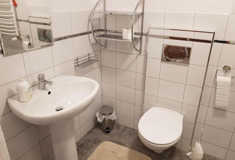 اتاق استاندارد چهارنفره با بالکن, Gościniec Słoneczny