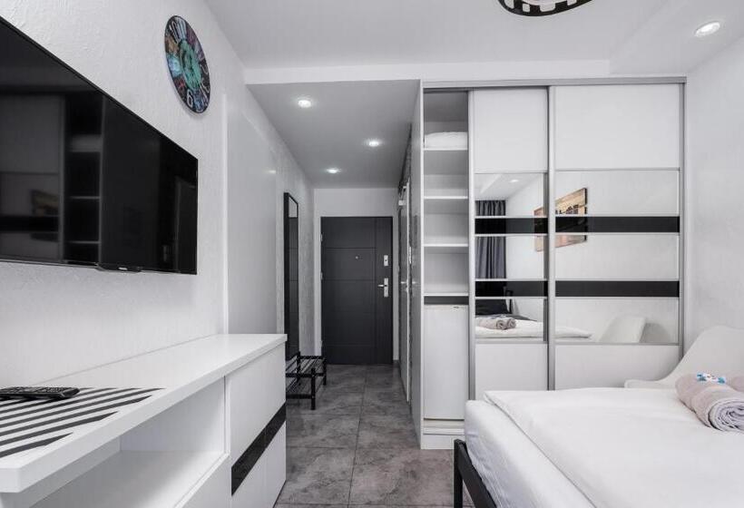 バルコニー付きデラックスルーム, La Perla